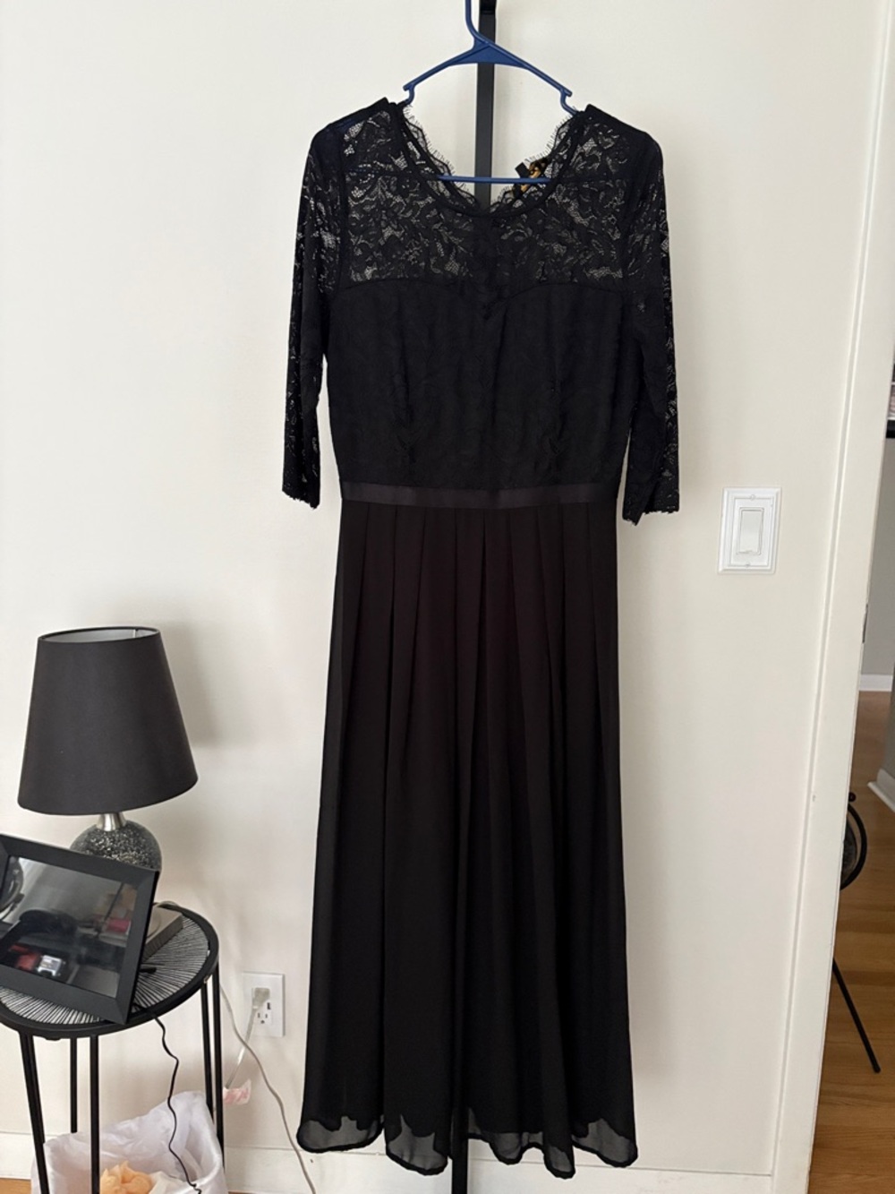 Mother of the groom dress.